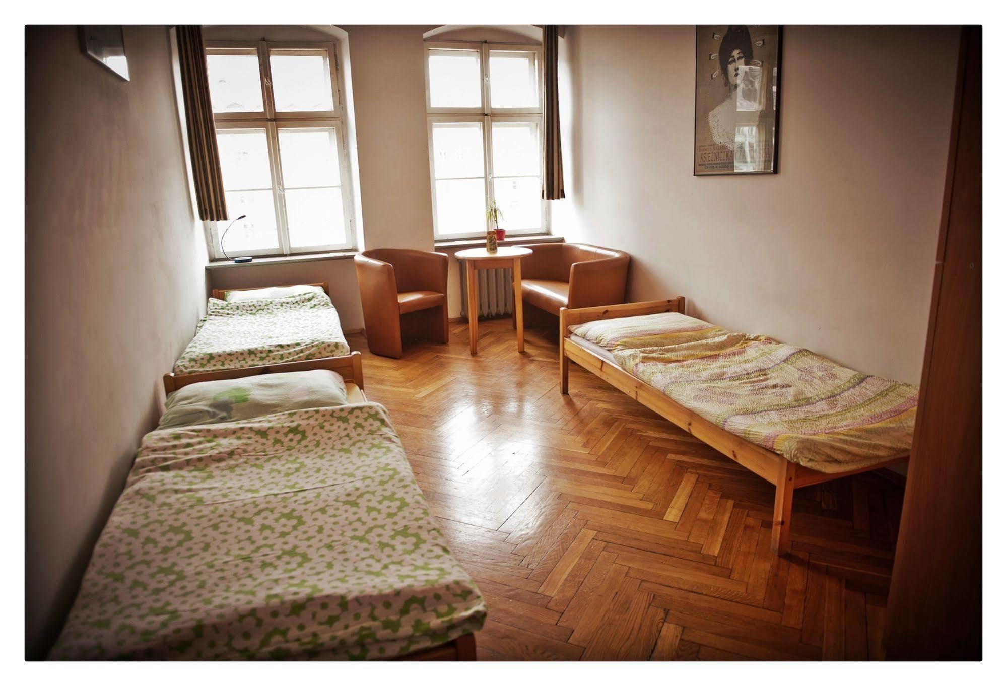 Hostel Bemma - Ozonowane Pokoje Wrocław Exterior foto
